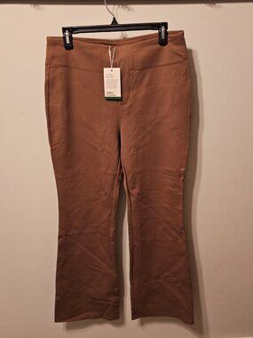 NWT Halara Brown High Waisted Flare Pants Back Pockets